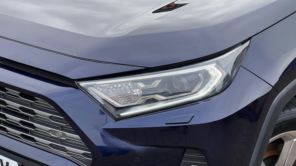Used Toyota RAV4 2019 for sale - 76203302: Photo 9