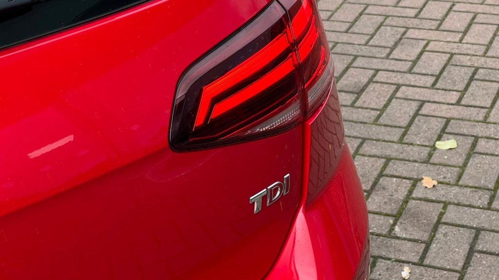 Used Volkswagen Golf 2017 for sale - 76751047: Photo 22