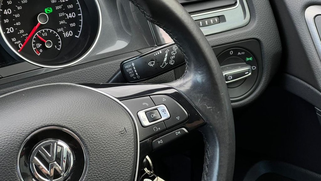 Used Volkswagen Golf 2017 for sale - 76751047: Photo 26