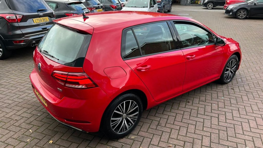 Used Volkswagen Golf 2017 for sale - 76751047: Photo 7