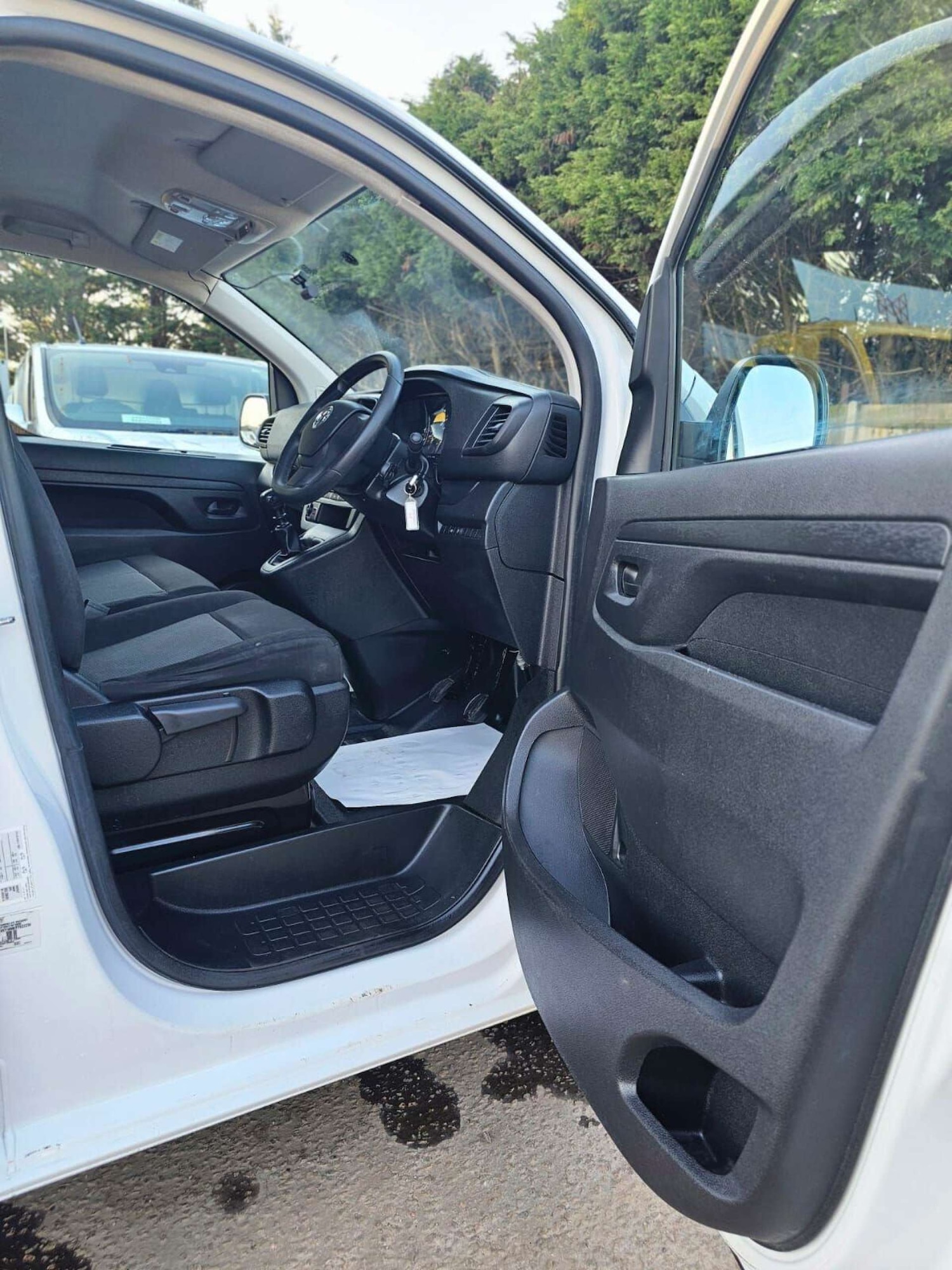 Used Vauxhall Vivaro 2023 for sale - 78223550: Photo 31