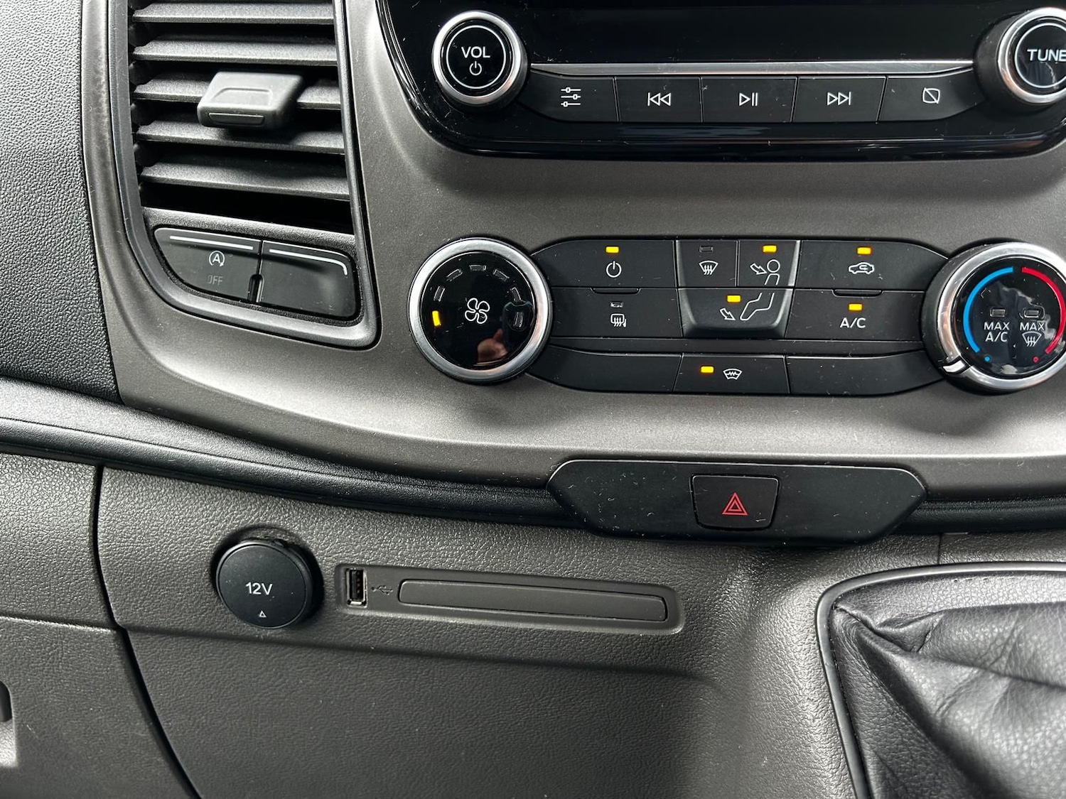 Used Ford Transit Custom 2023 for sale - 77031624: Photo 21