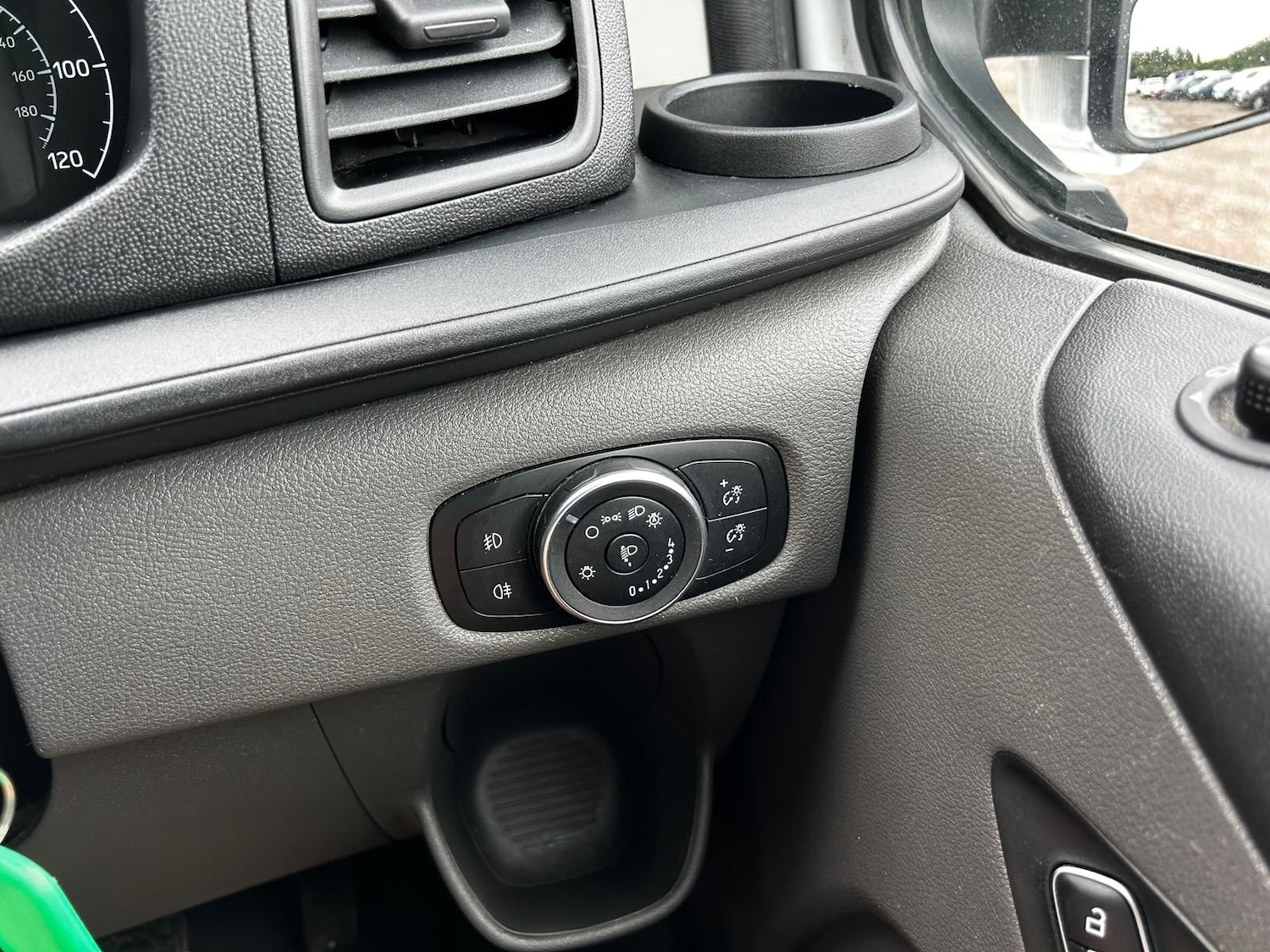 Used Ford Transit Custom 2023 for sale - 77031624: Photo 24