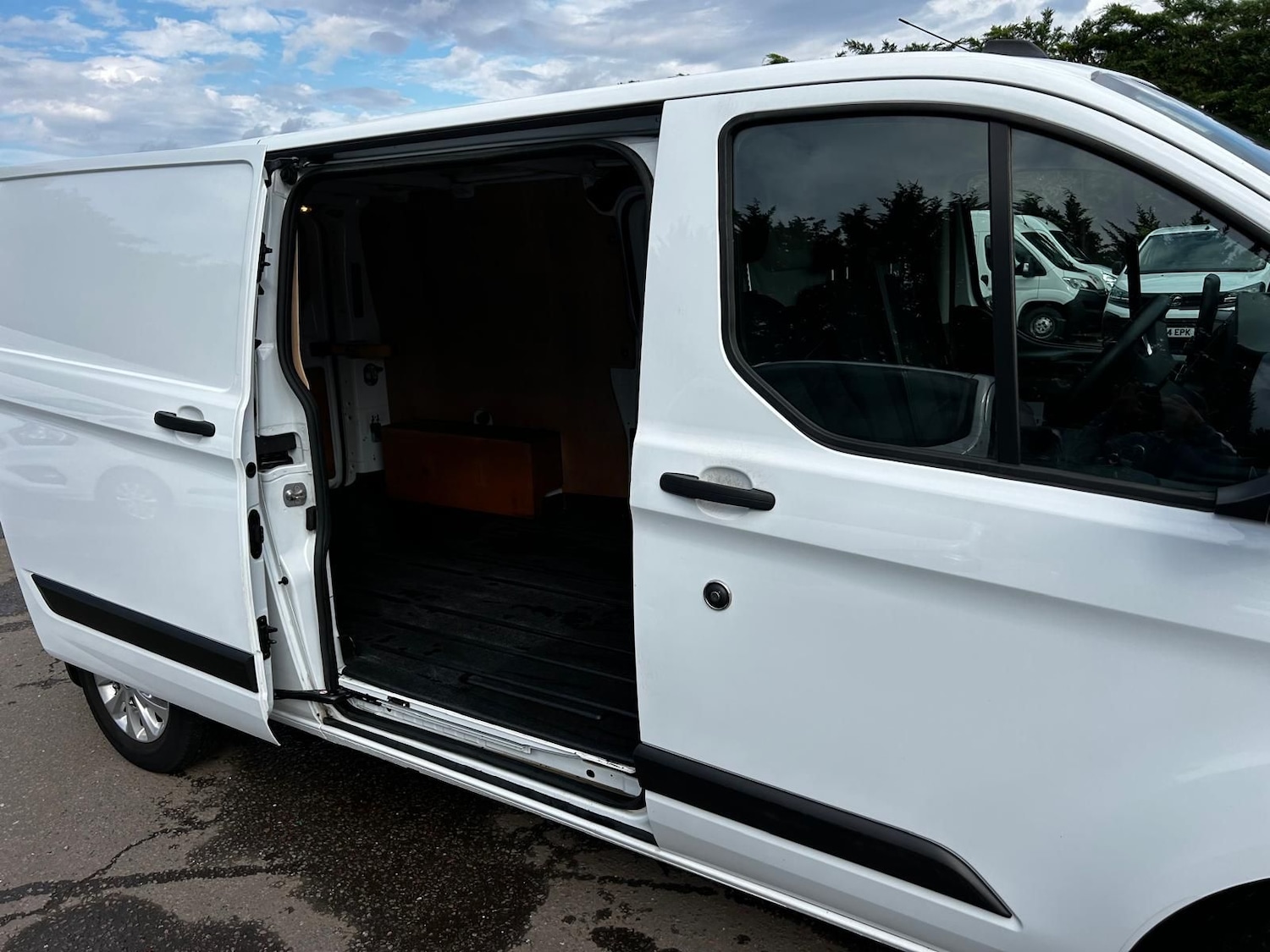 Used Ford Transit Custom 2023 for sale - 77031624: Photo 8