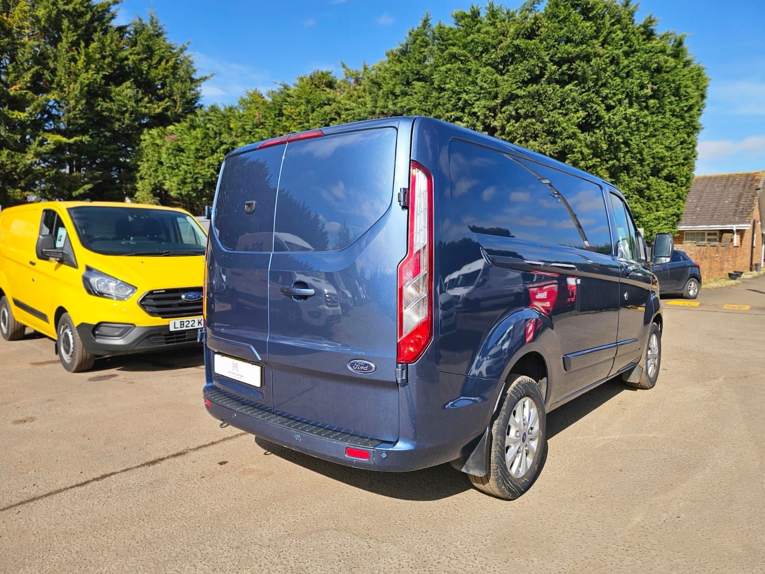 Used Ford Transit Custom 2023 for sale - 77942308: Photo 14