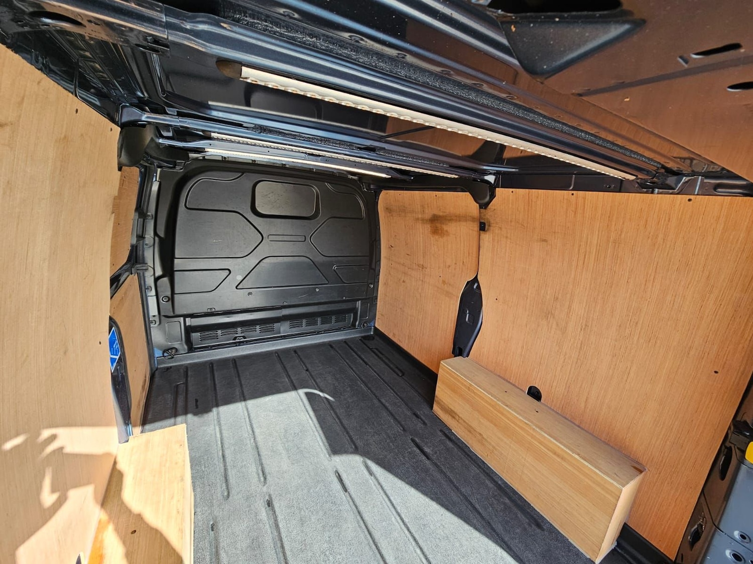 Used Ford Transit Custom 2023 for sale - 77942308: Photo 21