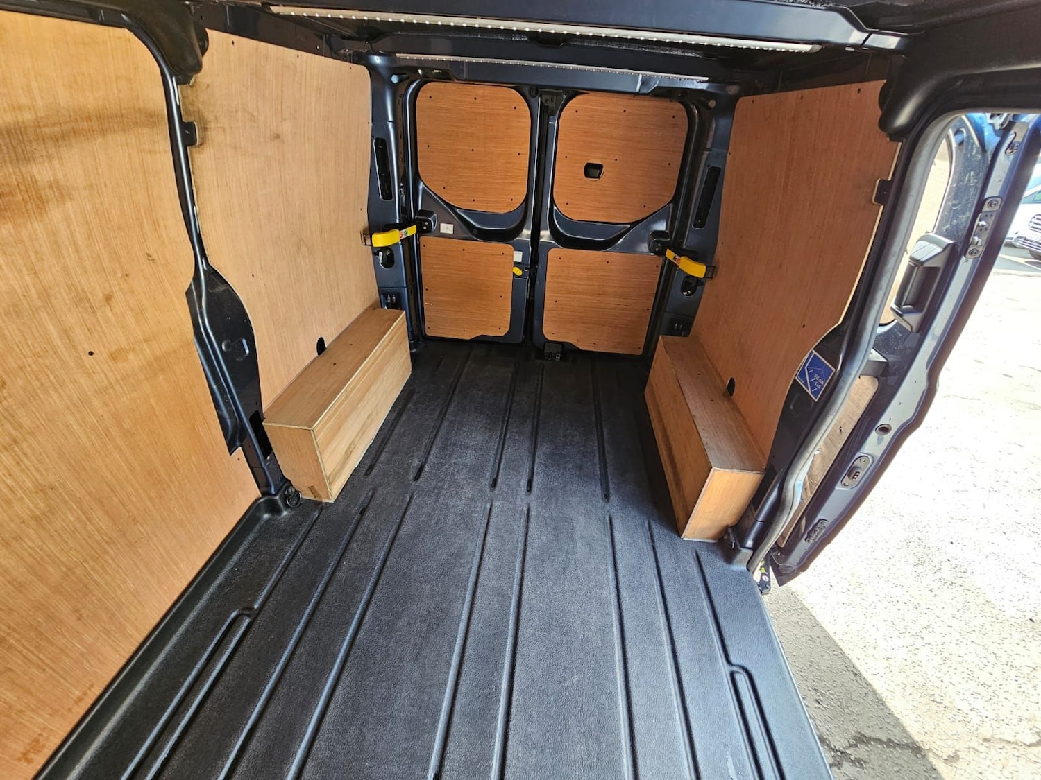 Used Ford Transit Custom 2023 for sale - 77942308: Photo 26