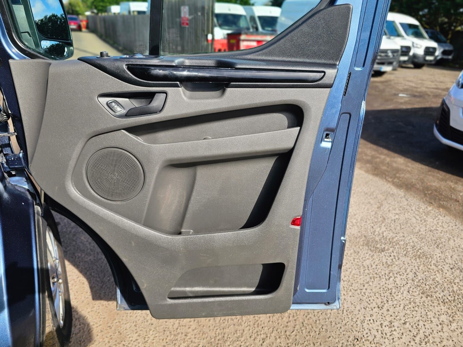 Used Ford Transit Custom 2023 for sale - 77942308: Photo 39