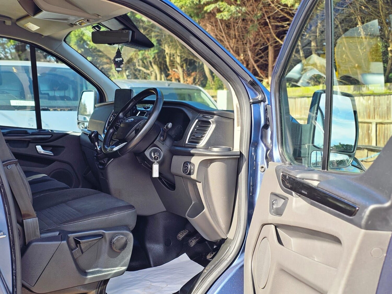 Used Ford Transit Custom 2023 for sale - 77942308: Photo 42