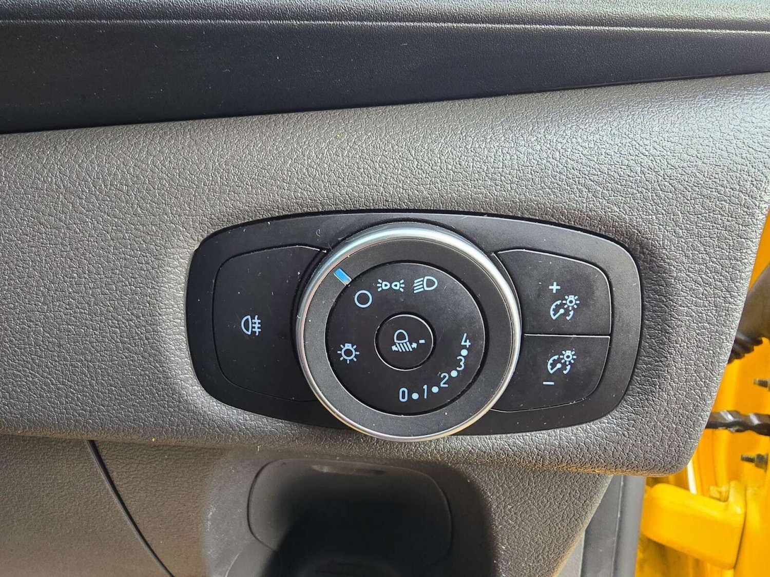 Used Ford Transit Custom 2022 for sale - 78223558: Photo 24