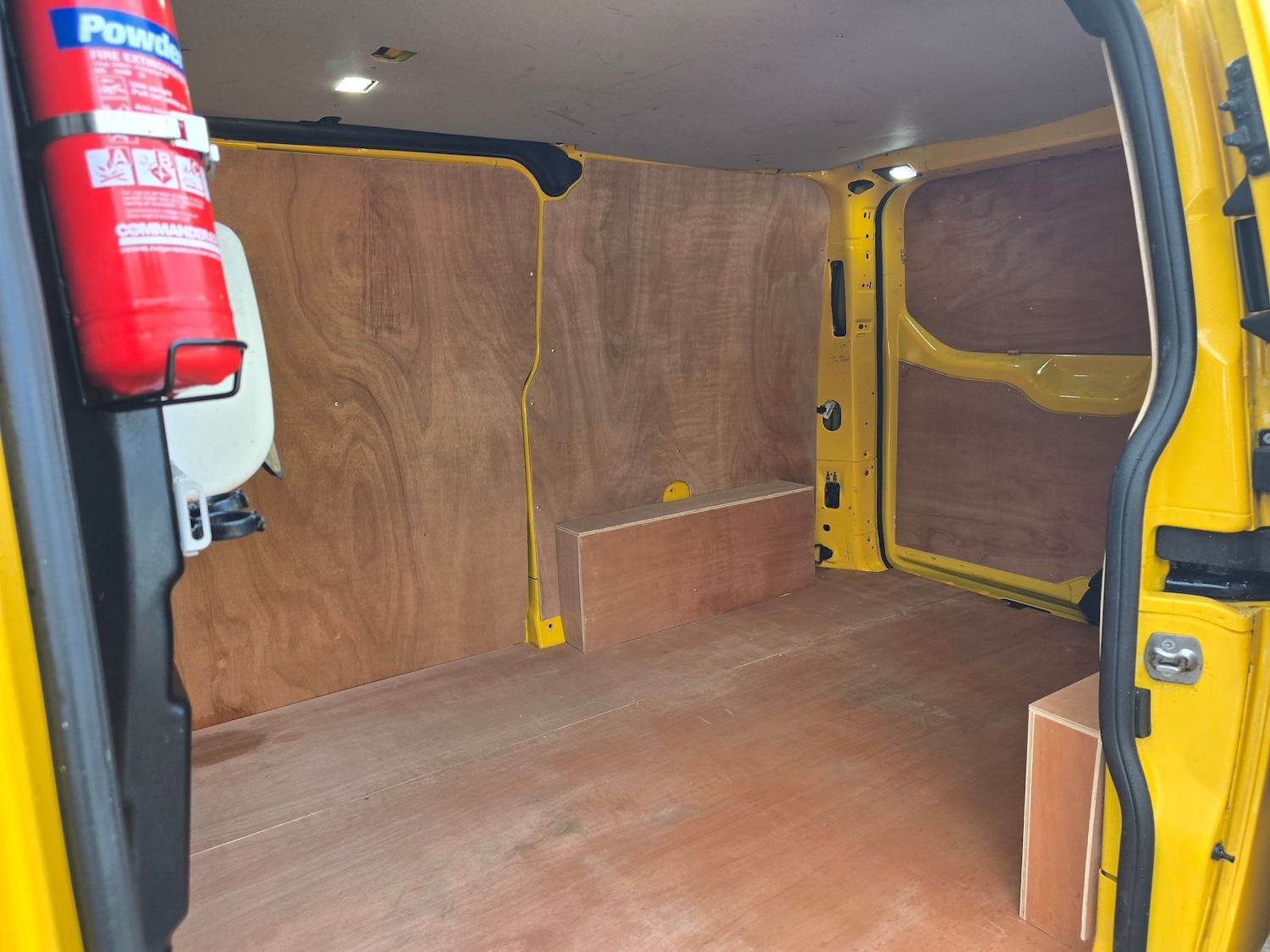 Used Ford Transit Custom 2022 for sale - 77293525: Photo 10