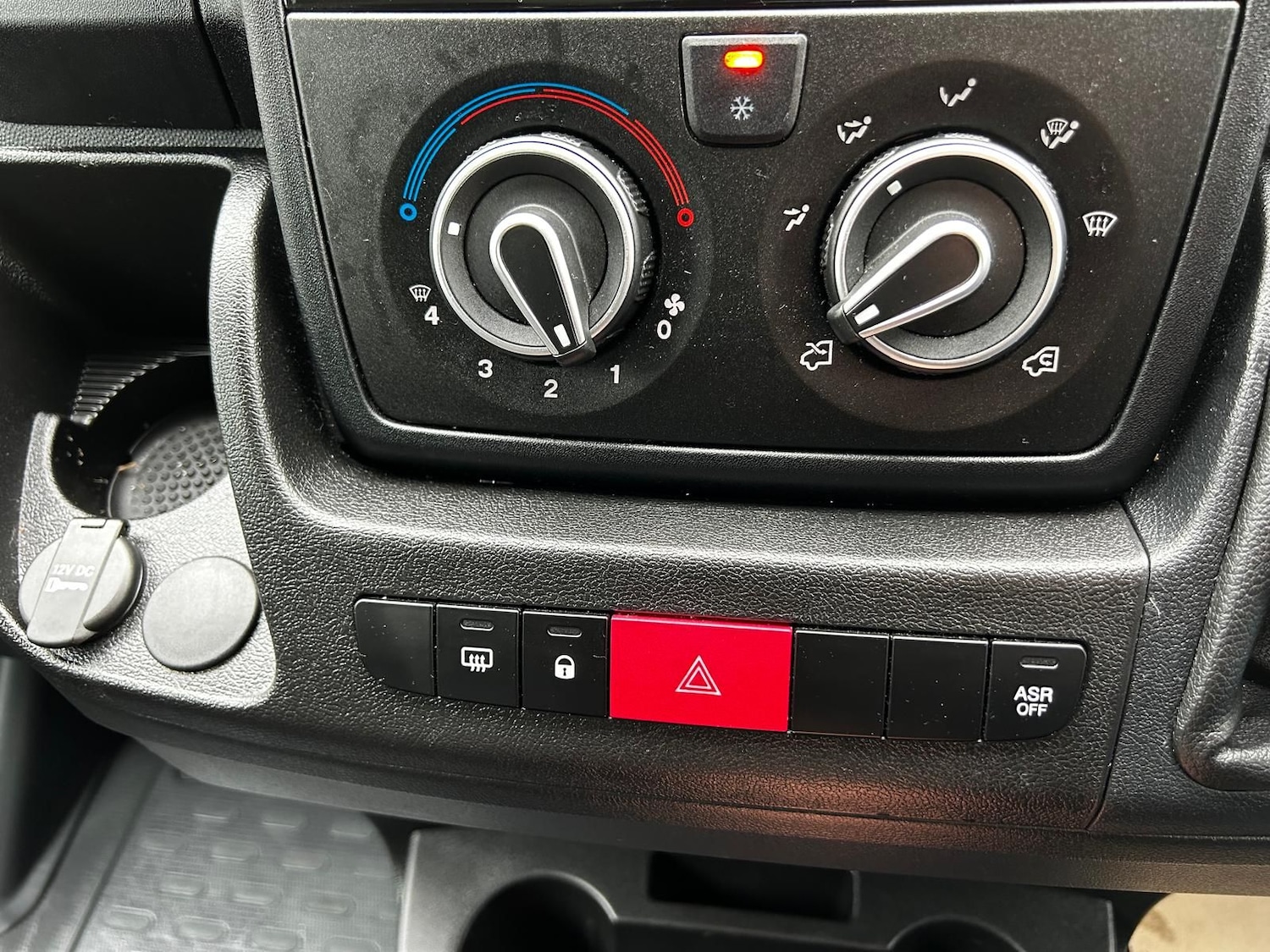 Used Peugeot Boxer 2024 for sale - 77031631: Photo 19