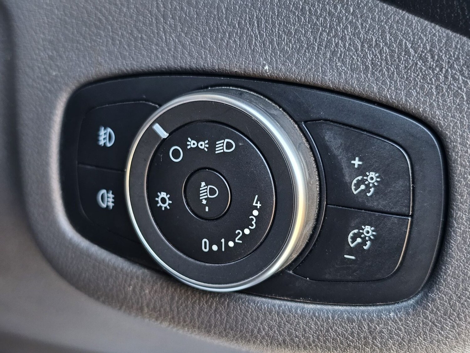 Used Ford Transit Connect 2019 for sale - 78149990: Photo 34