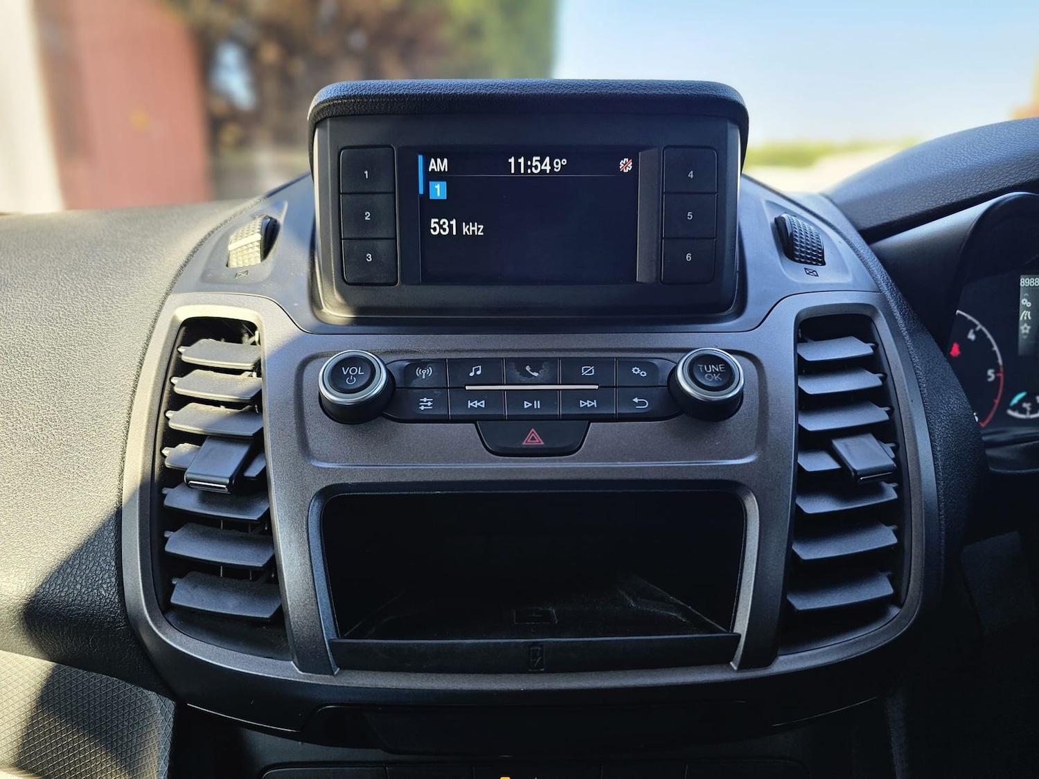 Used Ford Transit Connect 2019 for sale - 78149990: Photo 38