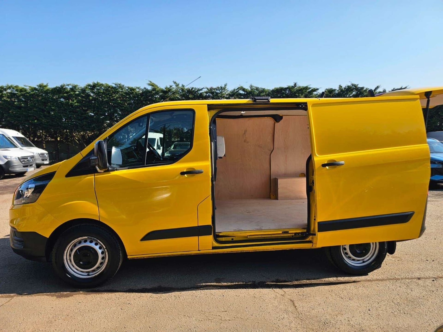Used Ford Transit Custom 2022 for sale - 78223556: Photo 24
