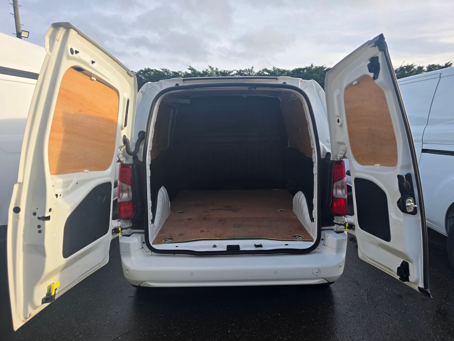 Used Vauxhall Combo 2020 for sale - 77031650: Photo 15