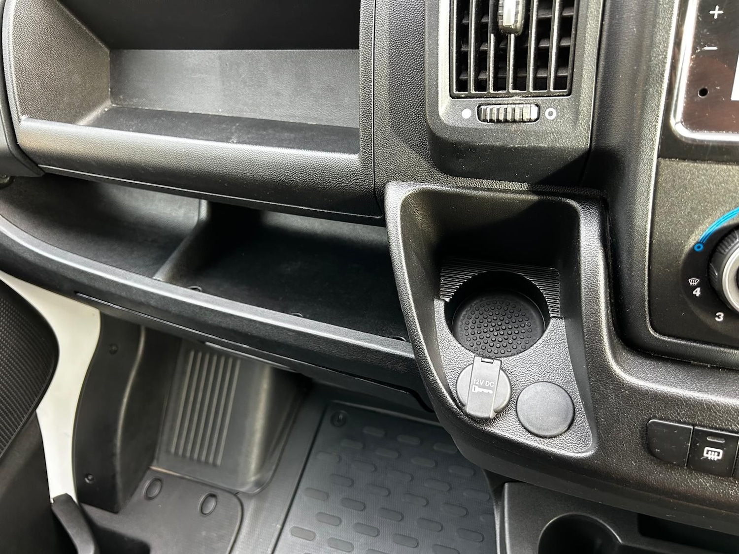 Used Vauxhall Movano 2023 for sale - 77618476: Photo 25