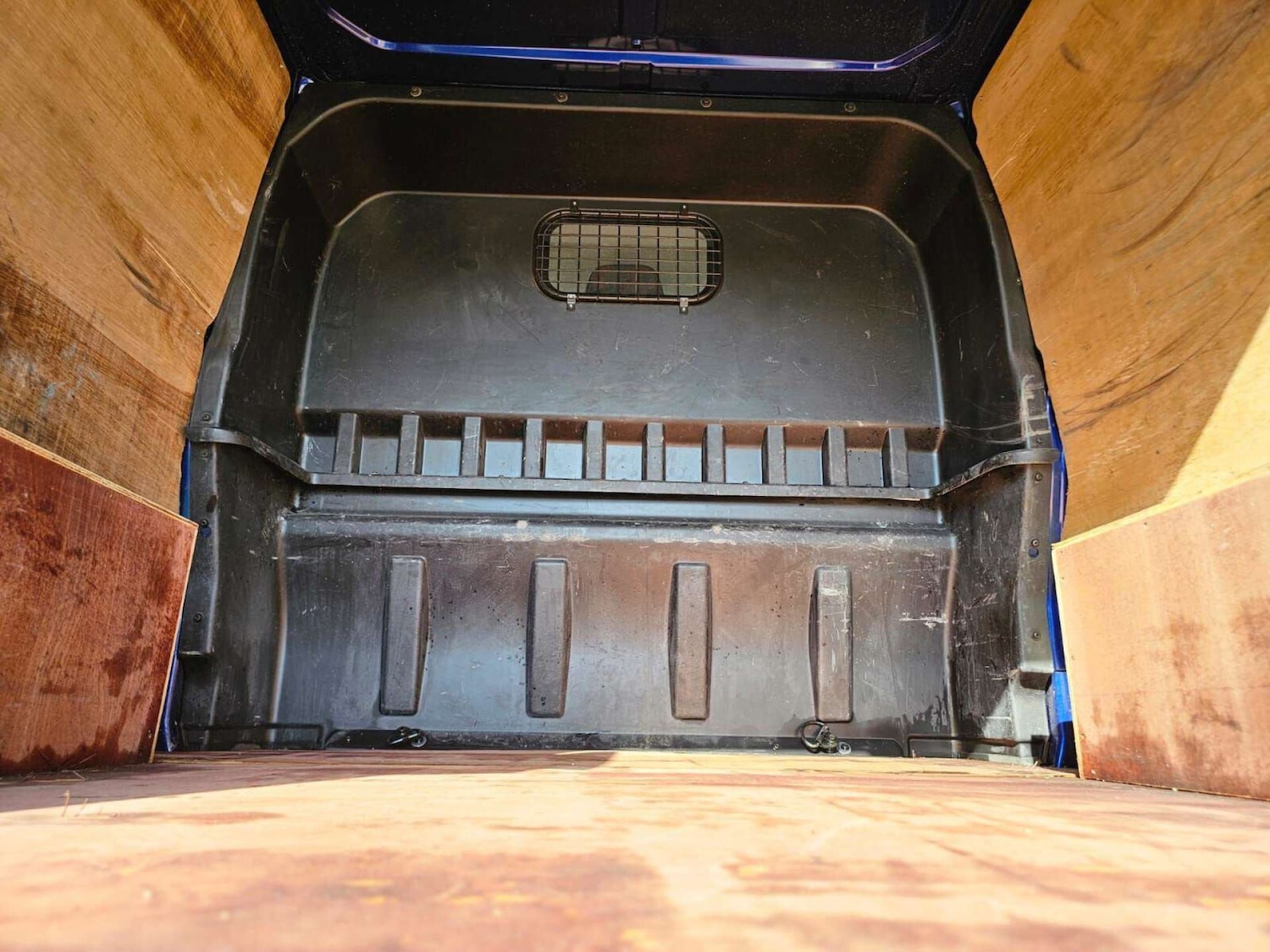 Used Ford Transit Custom 2017 for sale - 78223559: Photo 17