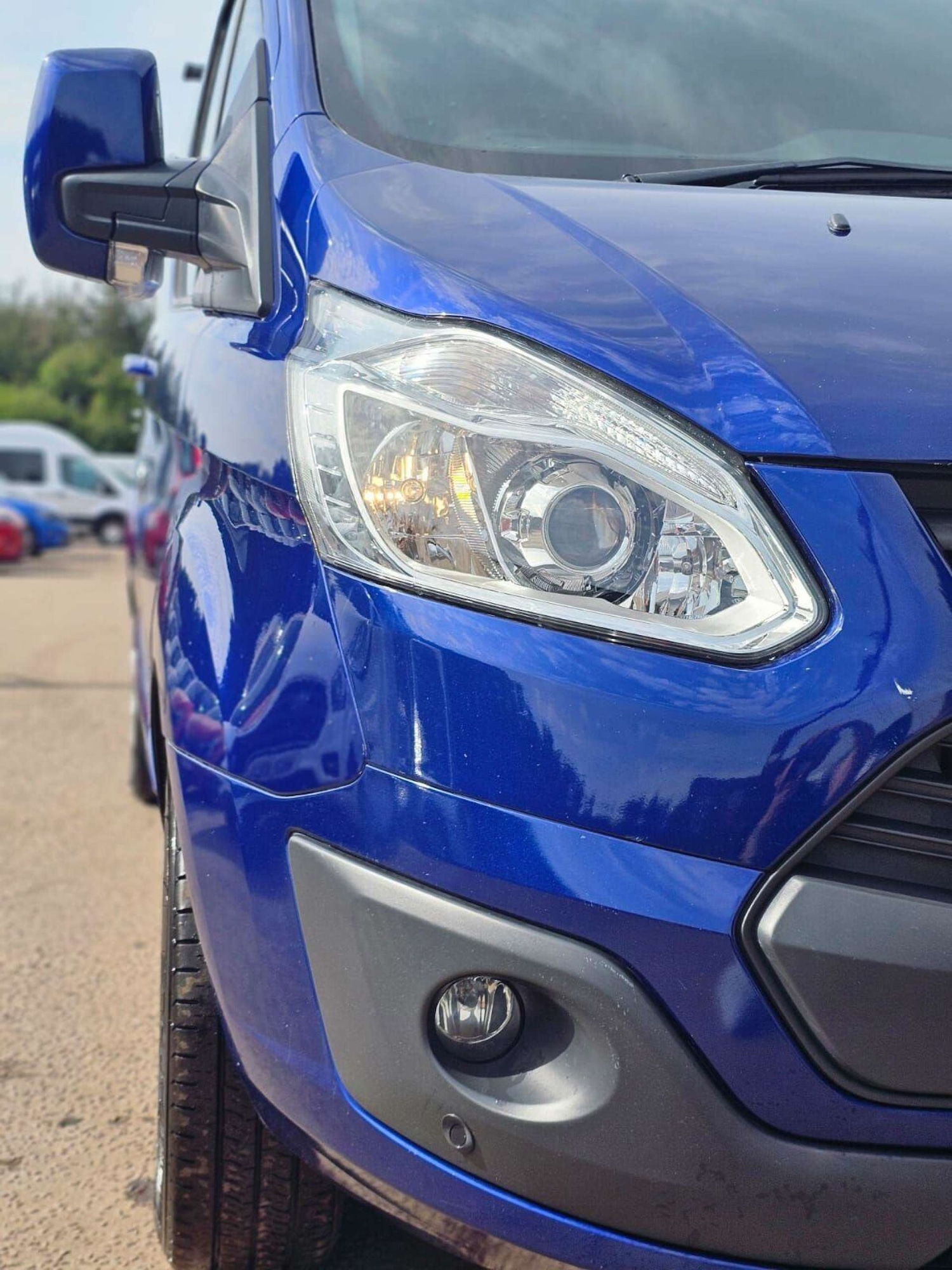 Used Ford Transit Custom 2017 for sale - 78223559: Photo 2