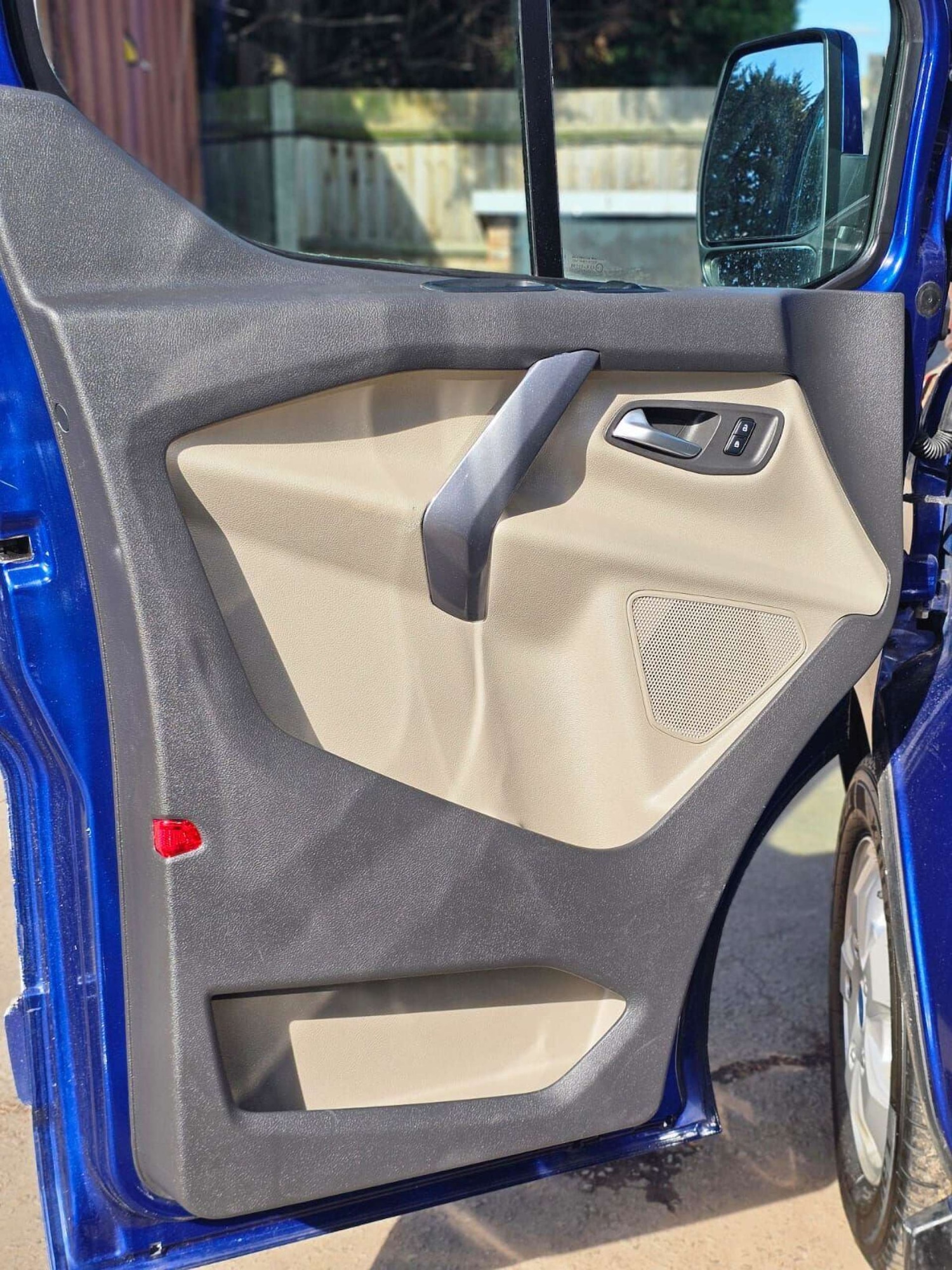 Used Ford Transit Custom 2017 for sale - 78223559: Photo 34