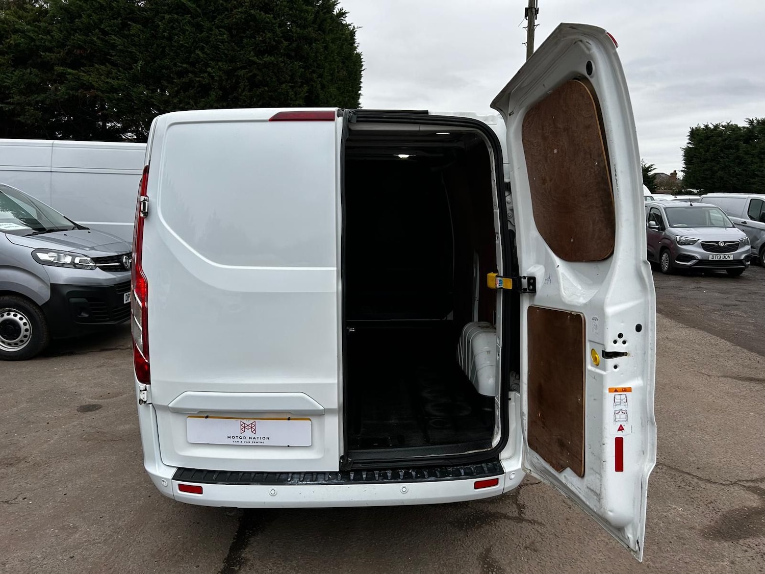 Used Ford Transit Custom 2022 for sale - 77600507: Photo 9