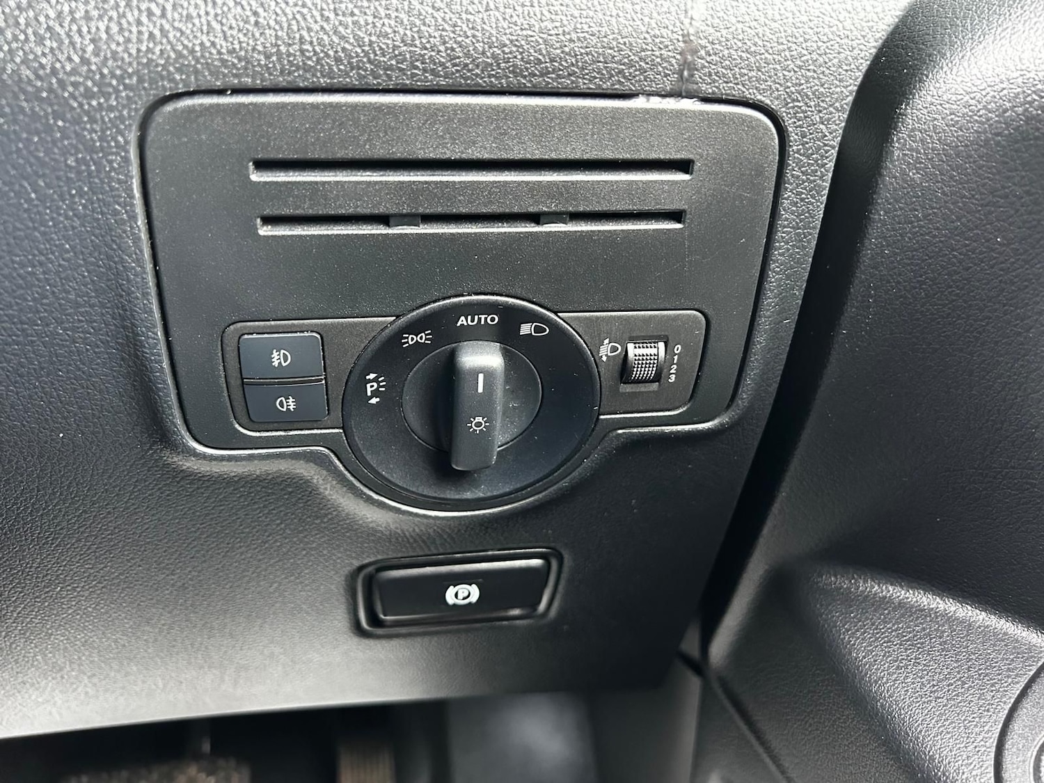 Used Mercedes-Benz Vito 2021 for sale - 77600506: Photo 29