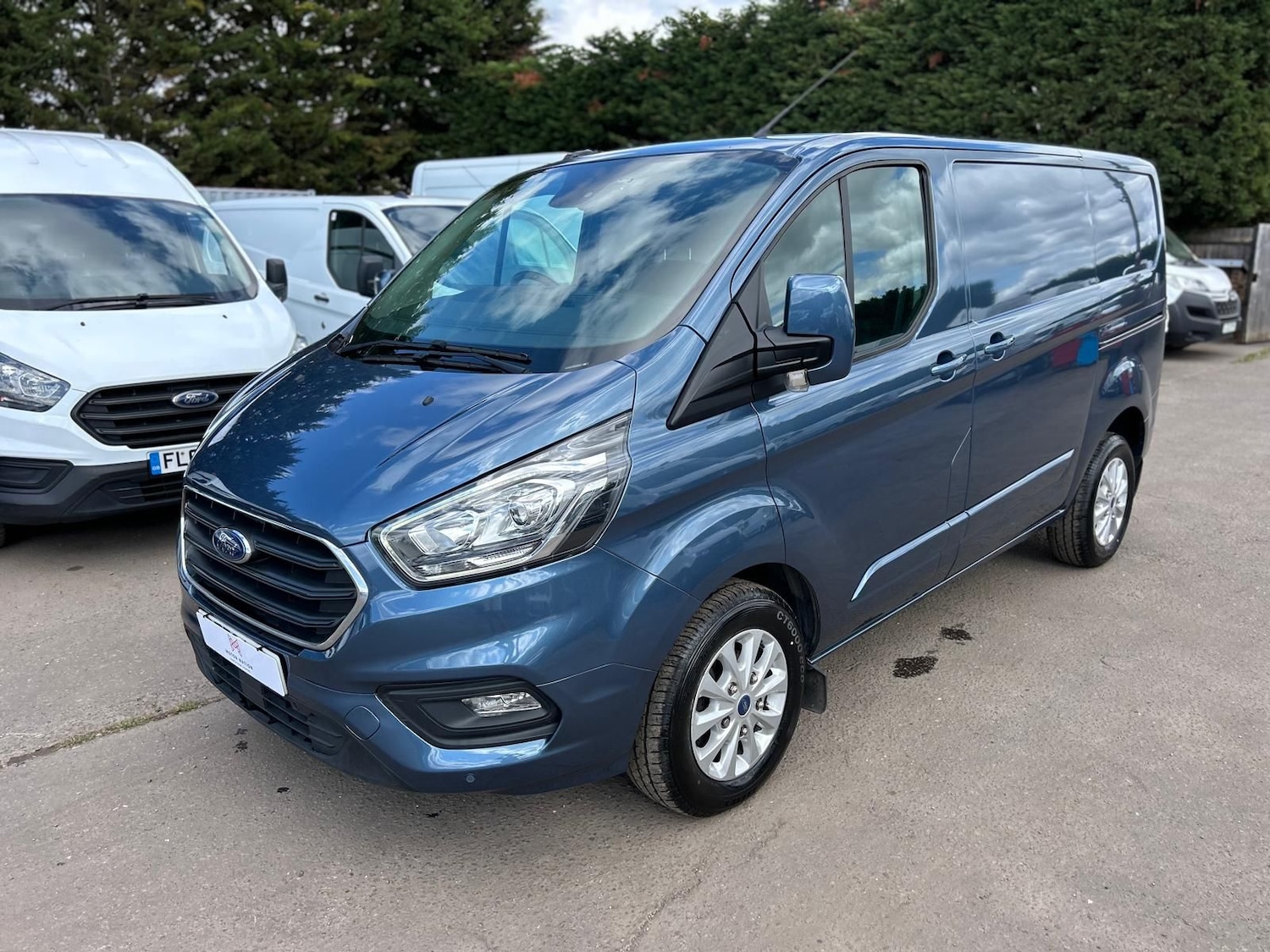Used Ford Transit Custom 2023 for sale - 77031630: Photo 4