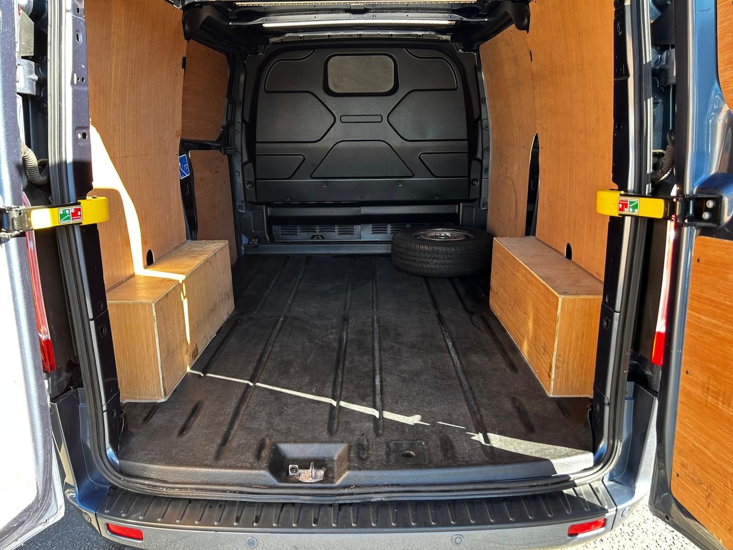 Used Ford Transit Custom 2023 for sale - 77031638: Photo 13