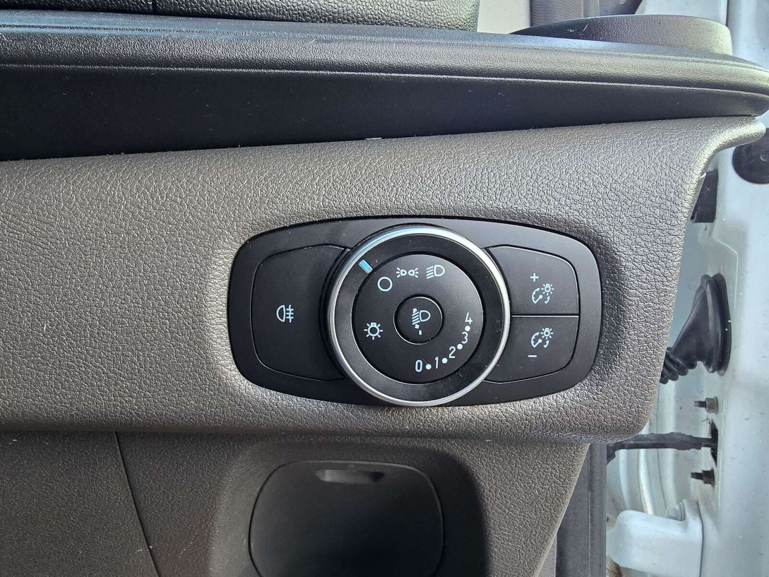 Used Ford Transit Custom 2020 for sale - 78223547: Photo 15