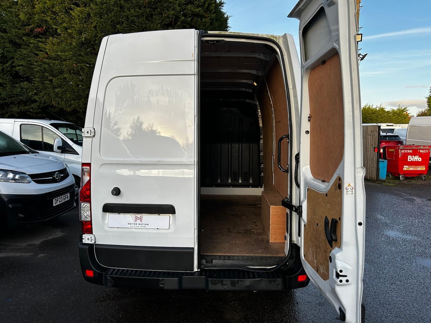 Used Nissan Interstar 2023 for sale - 77134064: Photo 2