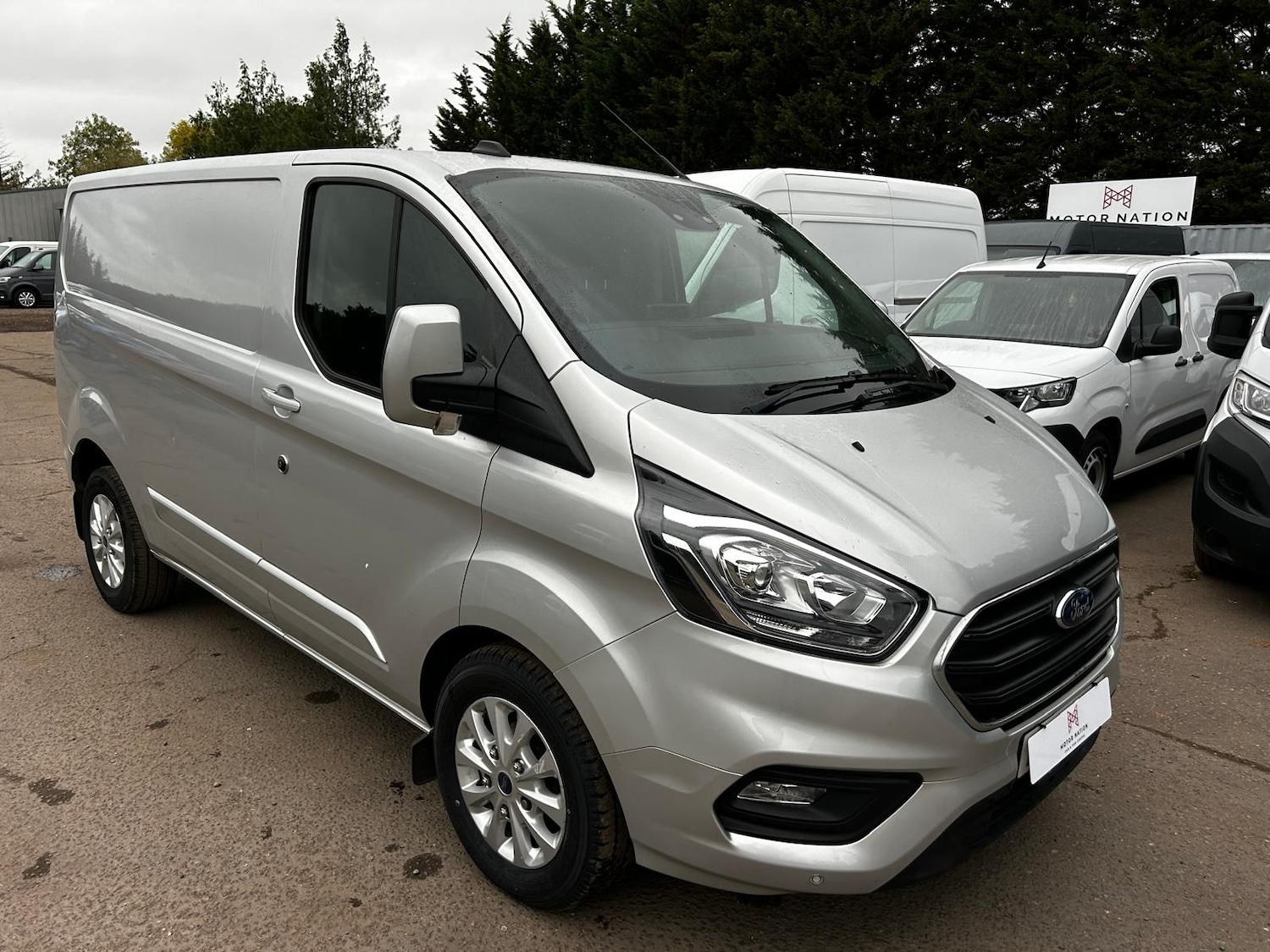 Used Ford Transit Custom 2022 for sale - 77031641: Photo 2