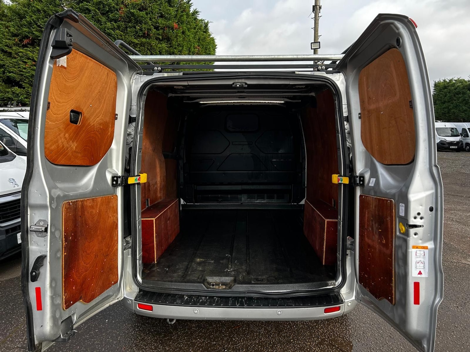 Used Ford Transit Custom 2022 for sale - 77031628: Photo 11