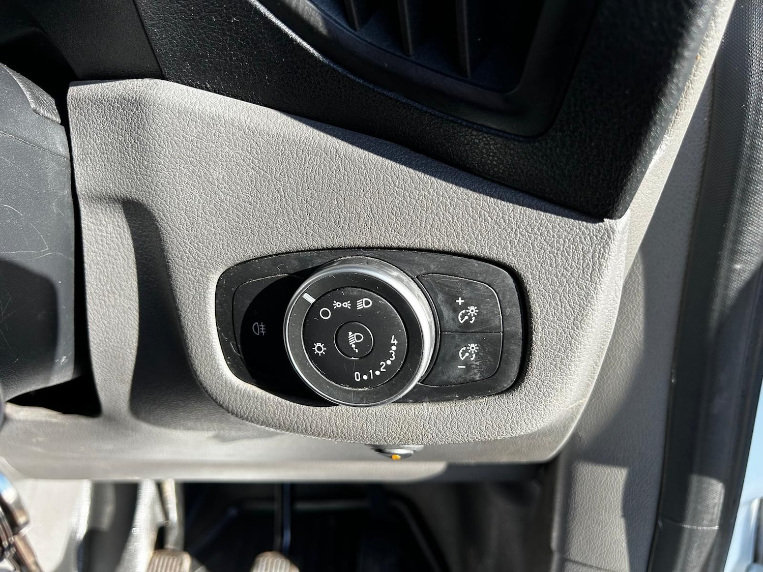 Used Ford Transit Connect 2020 for sale - 77560762: Photo 18