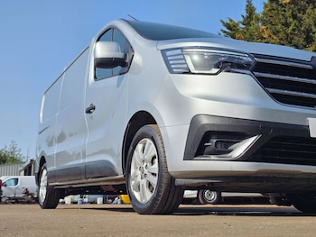 Used Renault Trafic 2023 for sale - 78774496: Photo