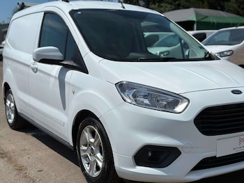 Used Ford Transit Courier 2022 for sale - 79101583: Photo