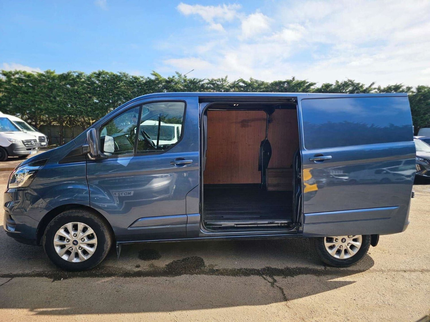 Used Ford Transit Custom 2023 for sale - 78223549: Photo 23