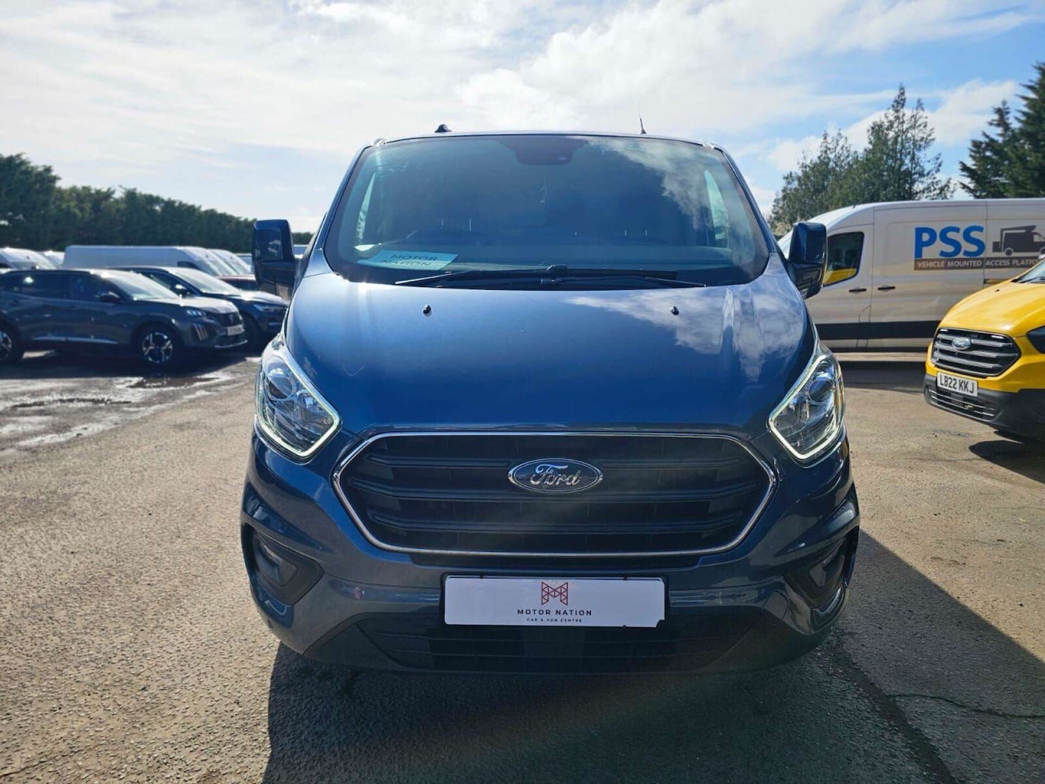 Used Ford Transit Custom 2023 for sale - 78223549: Photo 4