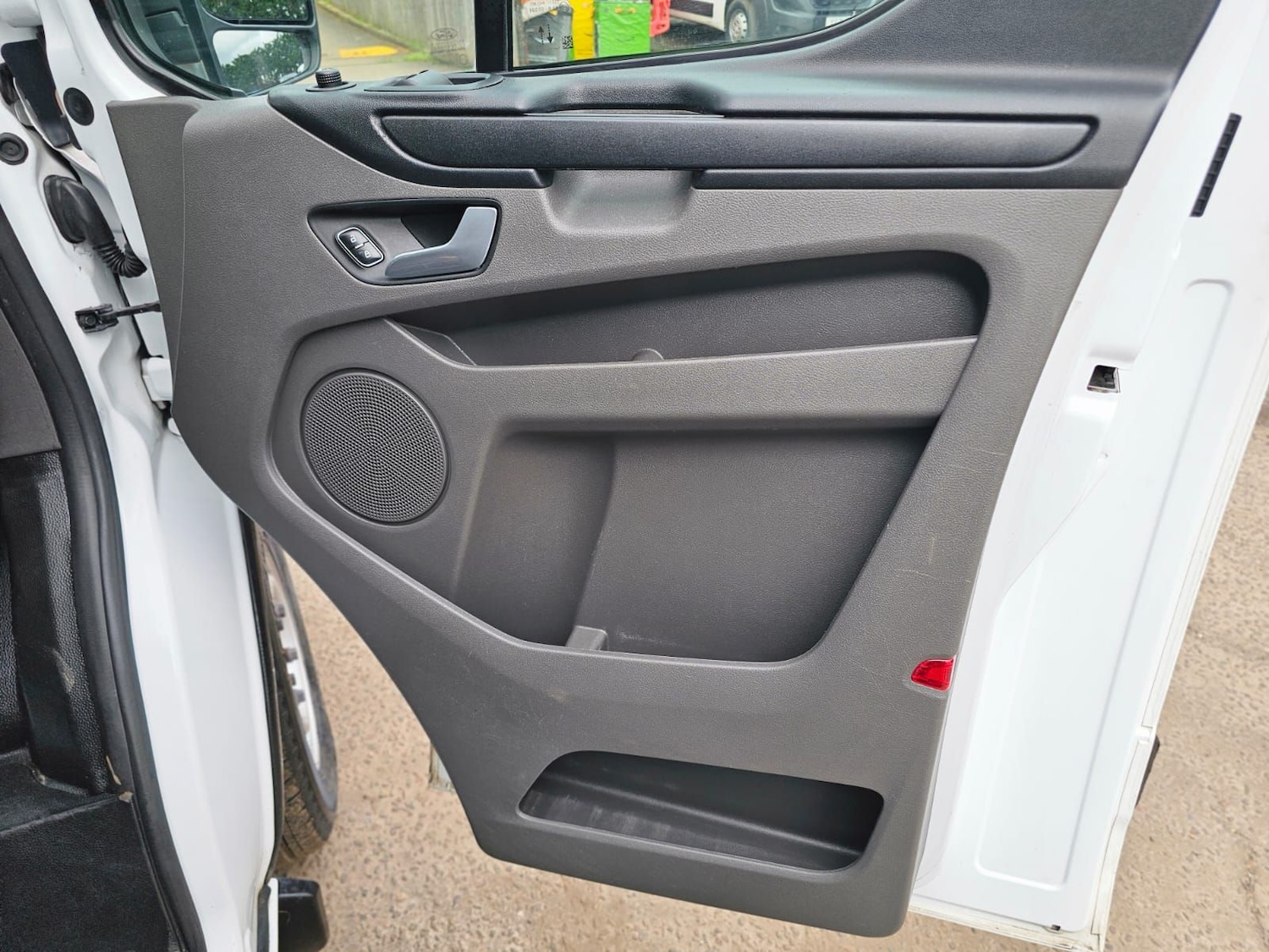 Used Ford Transit Custom 2023 for sale - 77894049: Photo 32