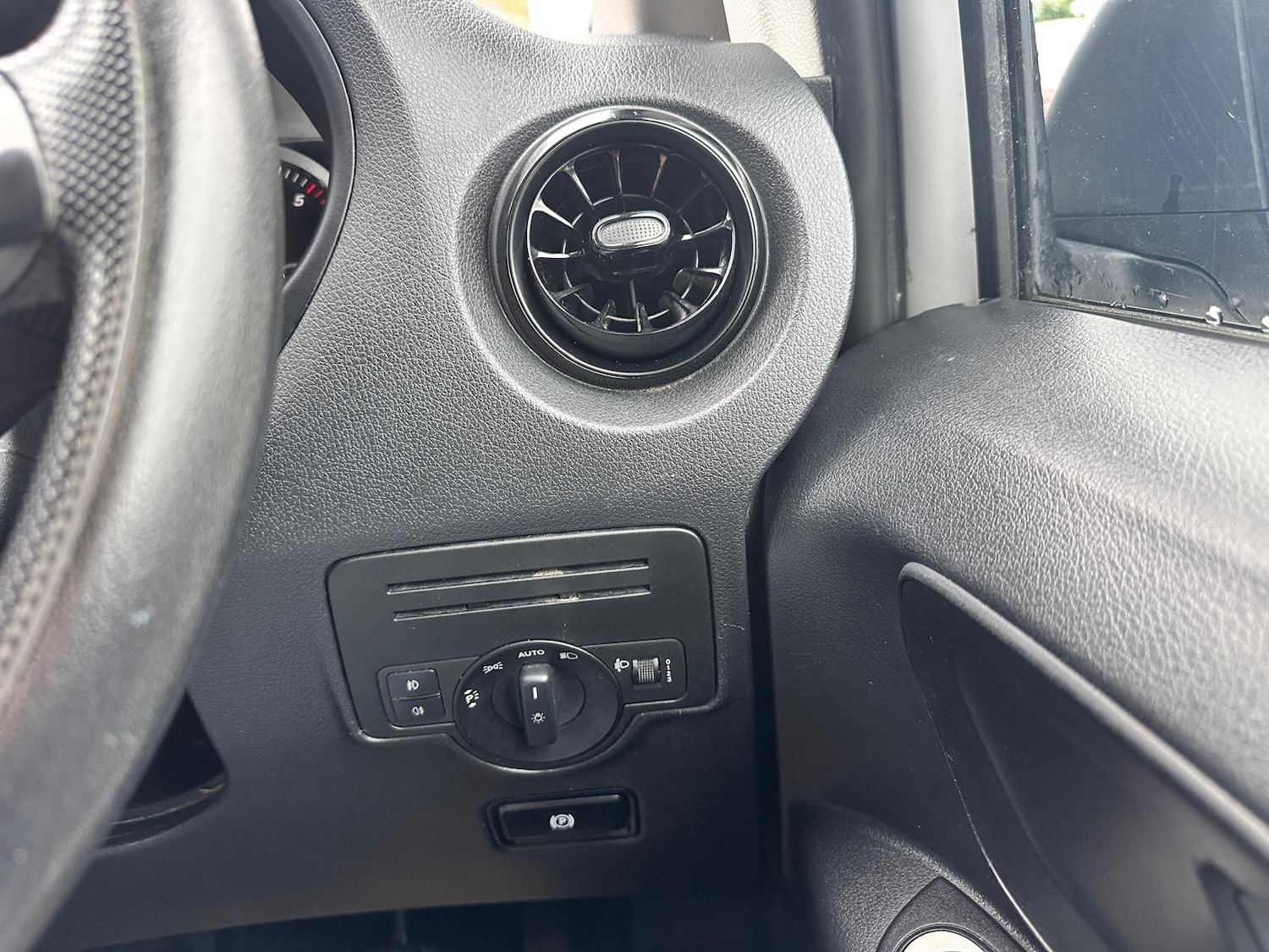 Used Mercedes-Benz Vito 2021 for sale - 77539966: Photo 29