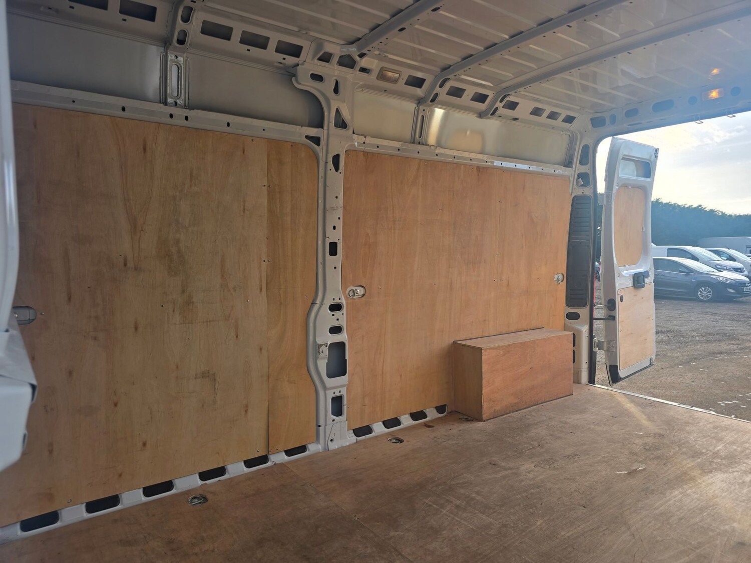 Used Peugeot Boxer 2024 for sale - 77031644: Photo 28