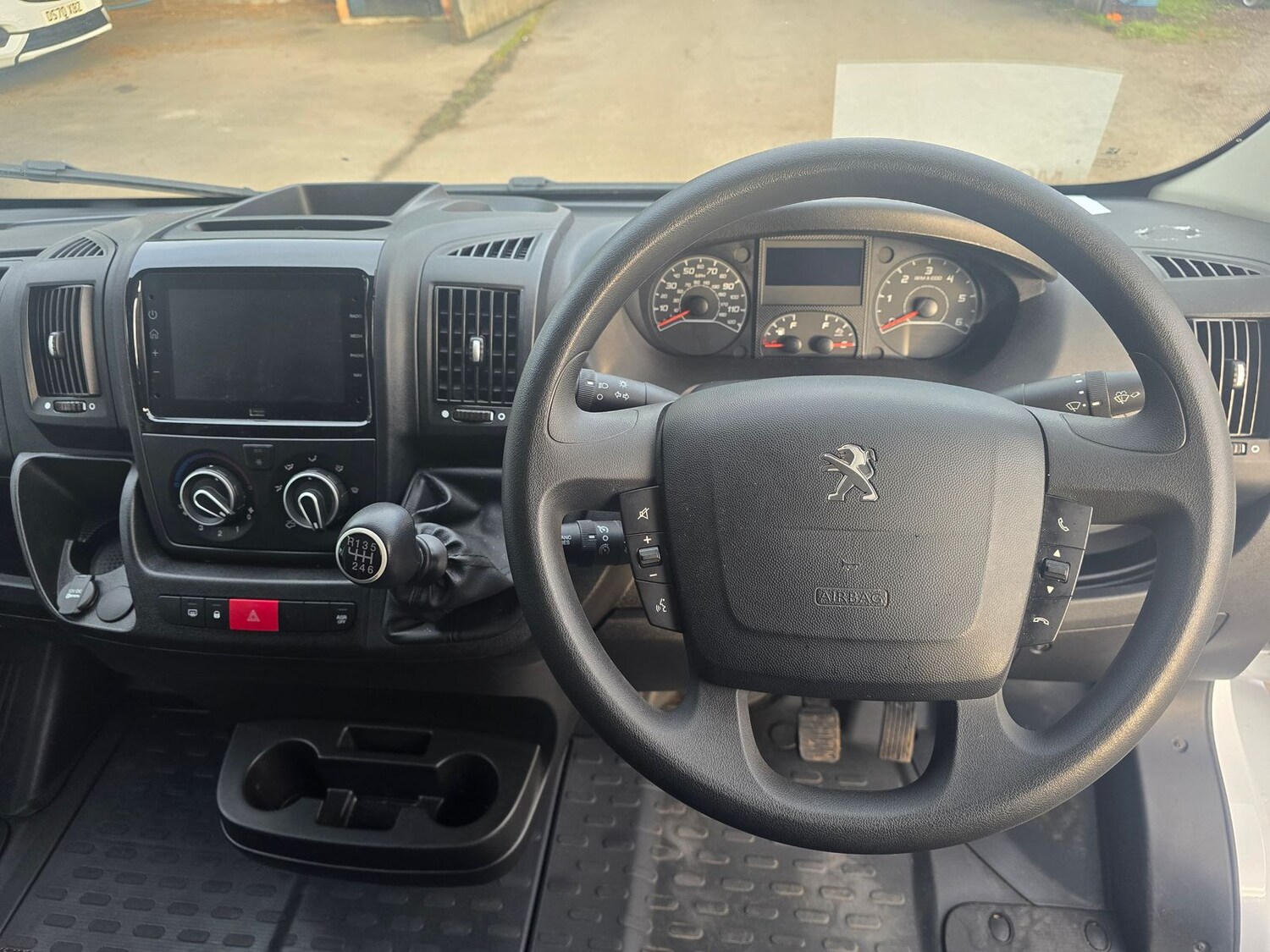 Used Peugeot Boxer 2024 for sale - 77031644: Photo 8