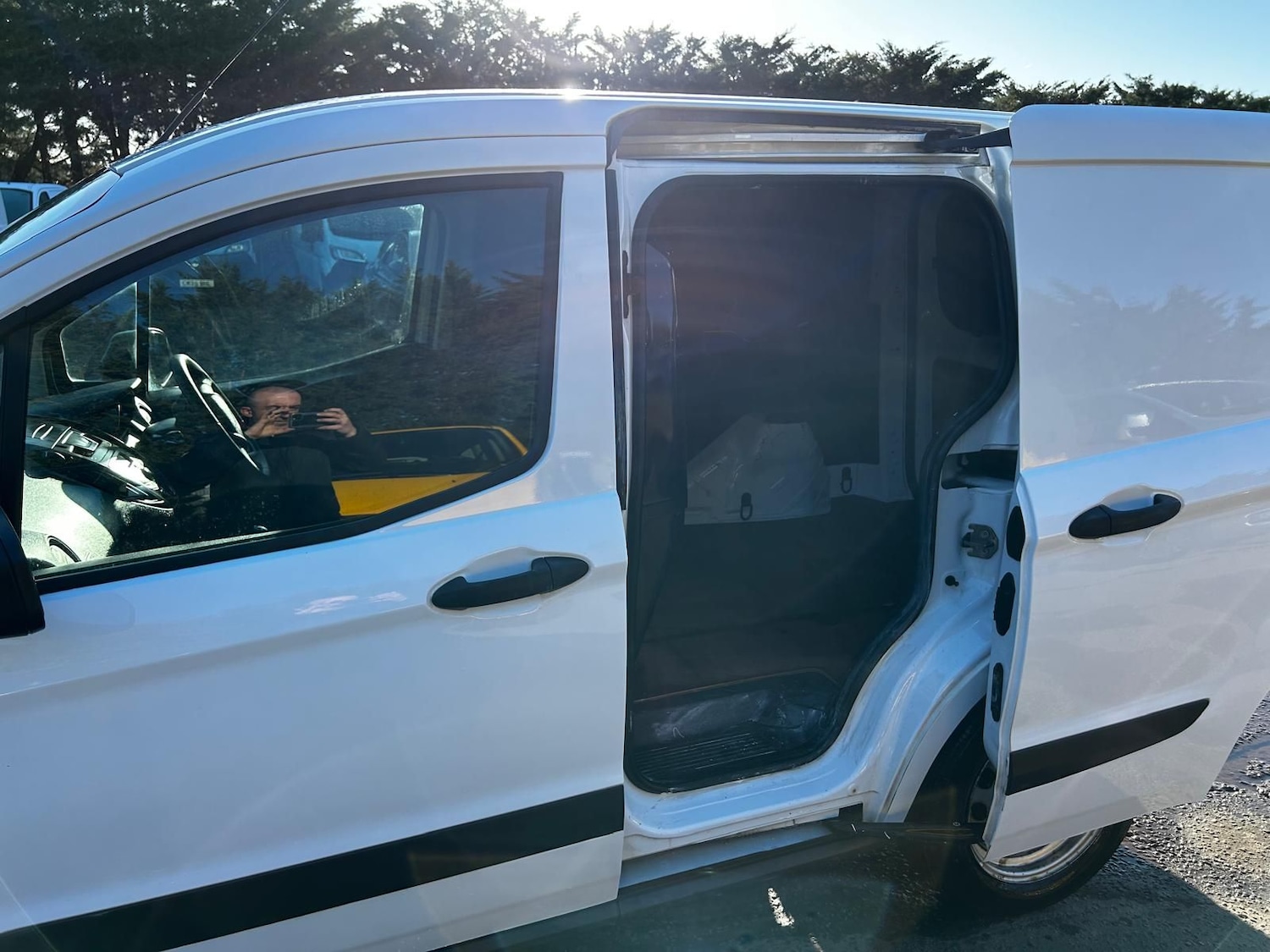 Used Ford Transit Courier 2022 for sale - 77560759: Photo 8