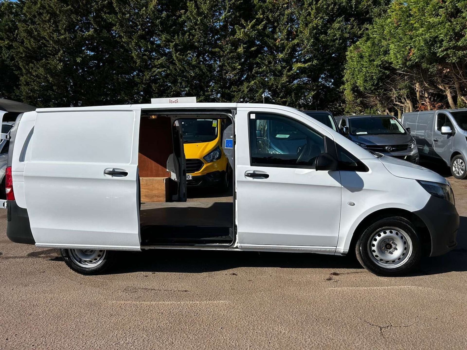 Used Mercedes-Benz Vito 2021 for sale - 78223542: Photo 6
