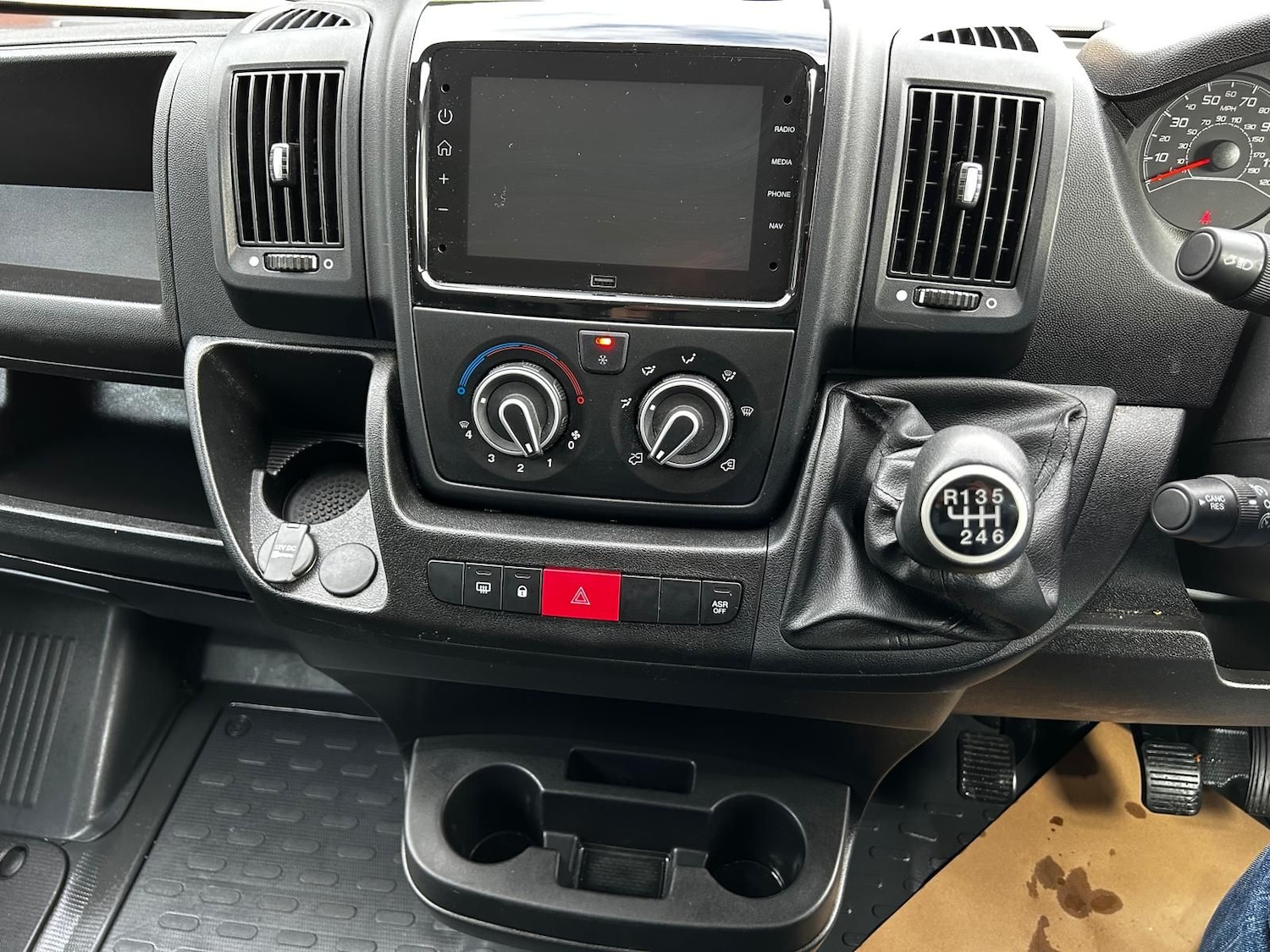 Used Peugeot Boxer 2024 for sale - 77134080: Photo 19