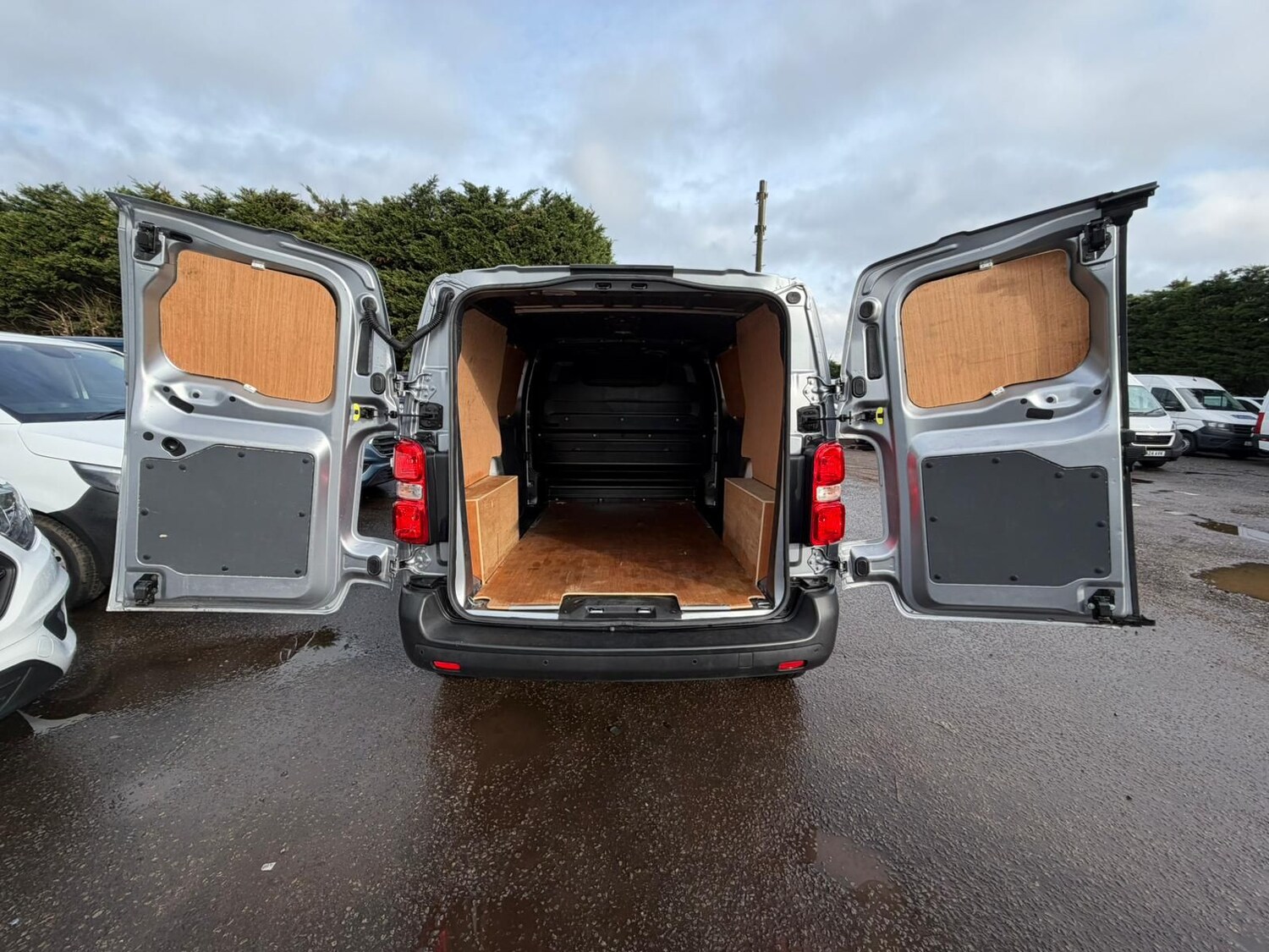 Used Vauxhall Vivaro 2023 for sale - 77526278: Photo 12