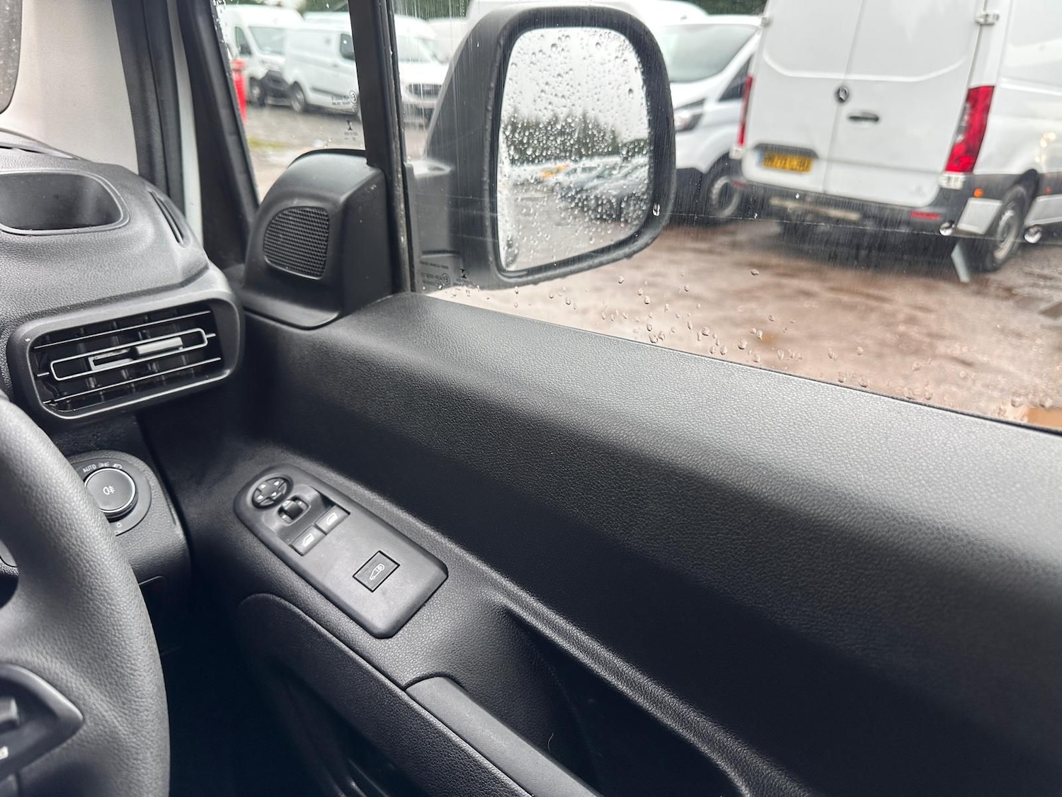 Used Vauxhall Combo 2020 for sale - 77526271: Photo 28