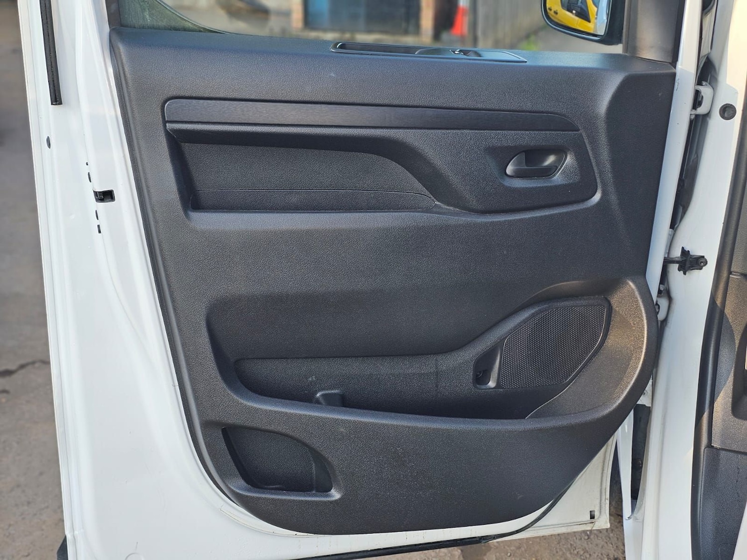 Used Vauxhall Vivaro 2023 for sale - 77983059: Photo 23