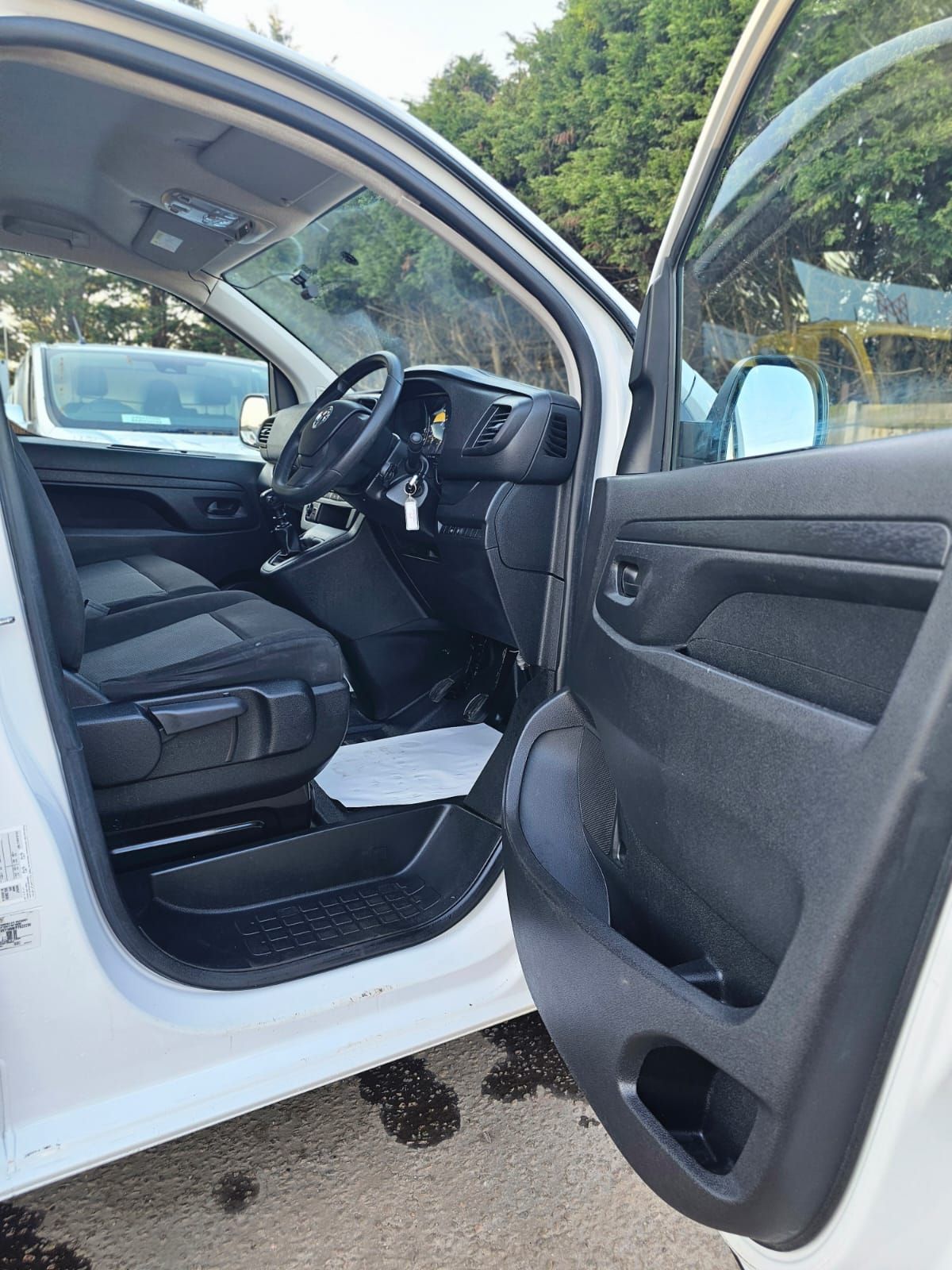 Used Vauxhall Vivaro 2023 for sale - 77983059: Photo 31