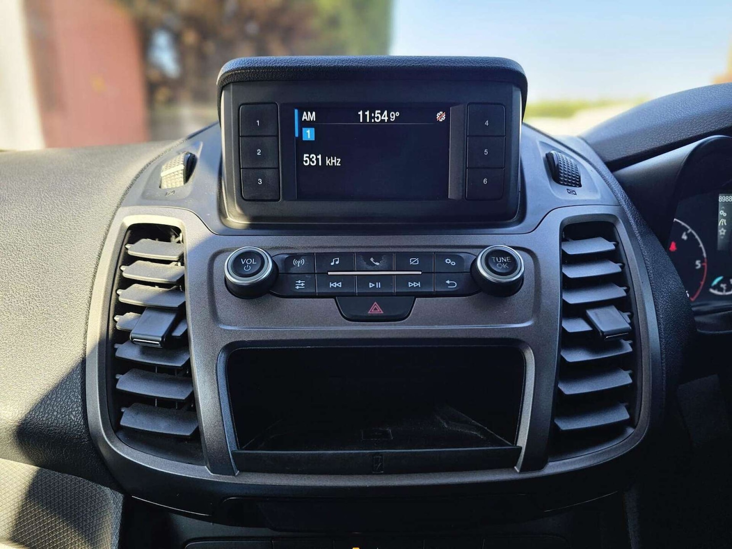 Used Ford Transit Connect 2019 for sale - 78223543: Photo 38