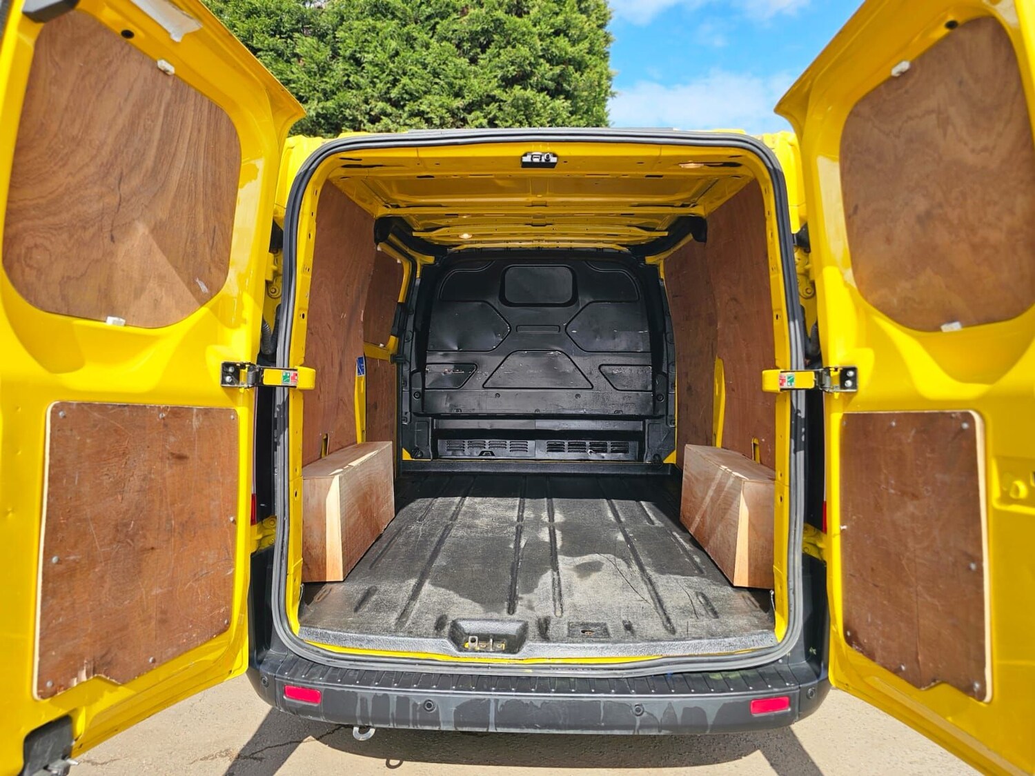 Used Ford Transit Custom 2022 for sale - 78088730: Photo 17